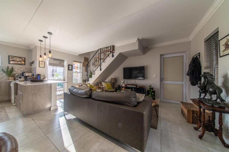 To Let 3 Bedroom Property for Rent in Koelenhof Western Cape